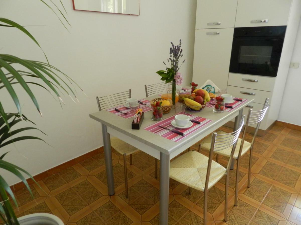 Appartamento S. Valentino Terni Luaran gambar